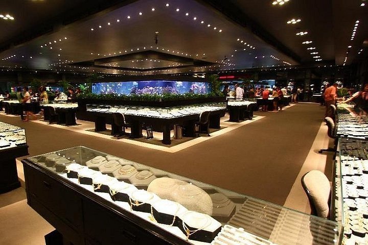 gems Gallery in Pattaya